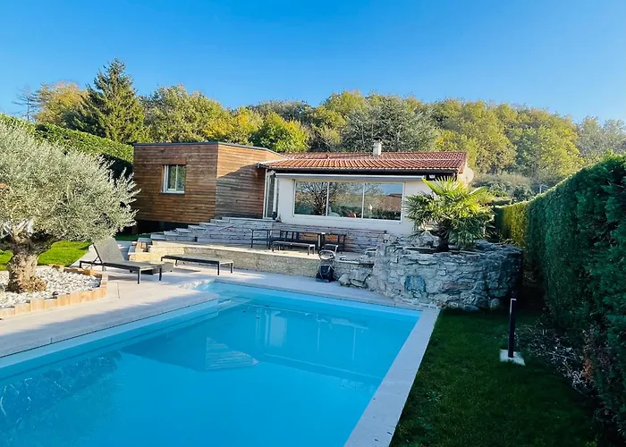 Homestay Chez Amelie Cremieu